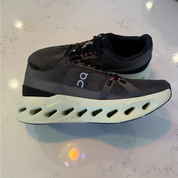 ON cloud eclipse - Picture 3 of 8